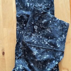 Lululemon align 25 inch